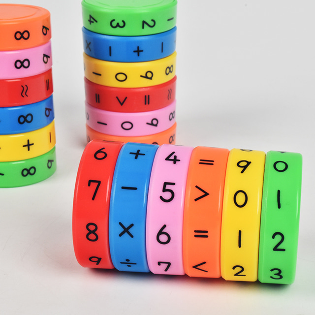 숫자큐브 숫자 연산 퍼즐 산수 학습 놀이 선물 영재 수학 두뇌 발달 미니 큐브 다이소